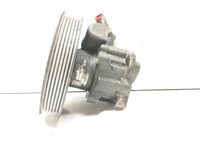 32411092433 Bomba de dirección asistida  comprar en Zaragoza