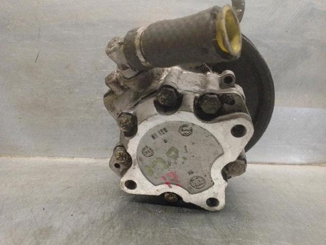 BMW 32411094964 Bomba de dirección asistida  comprar en Ponferrada