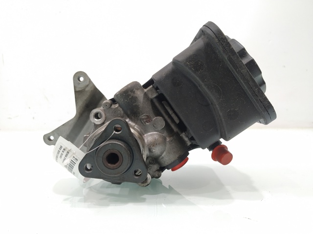 BMW 32411095749 Bomba de dirección asistida  comprar en Albacete