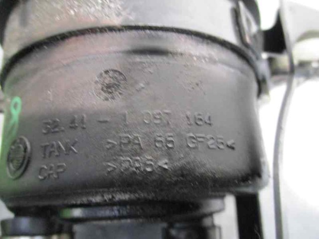 Depósito de bomba de dirección hidráulica BMW 3 E30