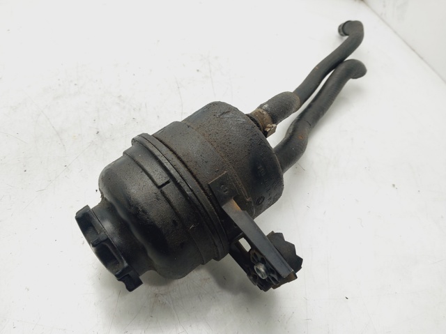 Depósito de bomba de dirección hidráulica BMW 3 E30