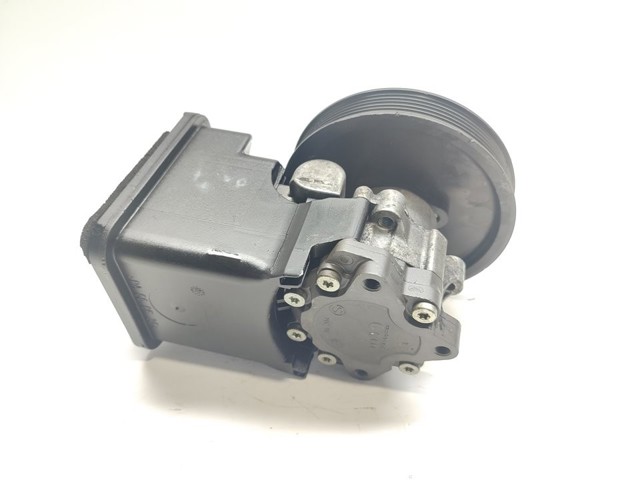 32416783431 BMW Bomba de dirección comprar Bilbao