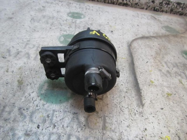 32416851217 BMW Depósito de bomba de dirección hidráulica  en stock Gandía