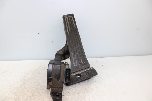 327002S000 Pedal del acelerador  comprar en Pontevedra