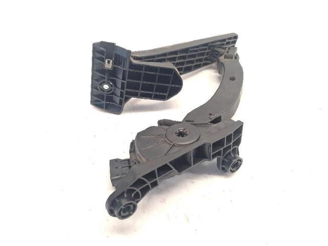 327003XXXX Pedal del acelerador  en stock Sabadell