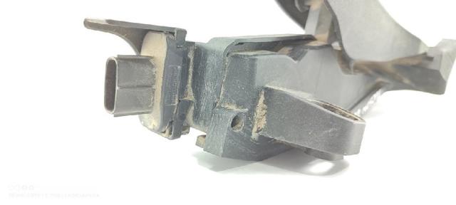 32700B1000 Pedal del acelerador  comprar en Reus