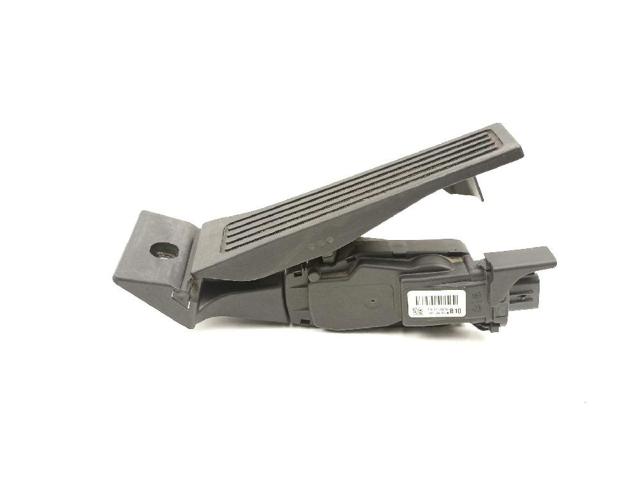 32700B1000 Pedal del acelerador comprar Girona
