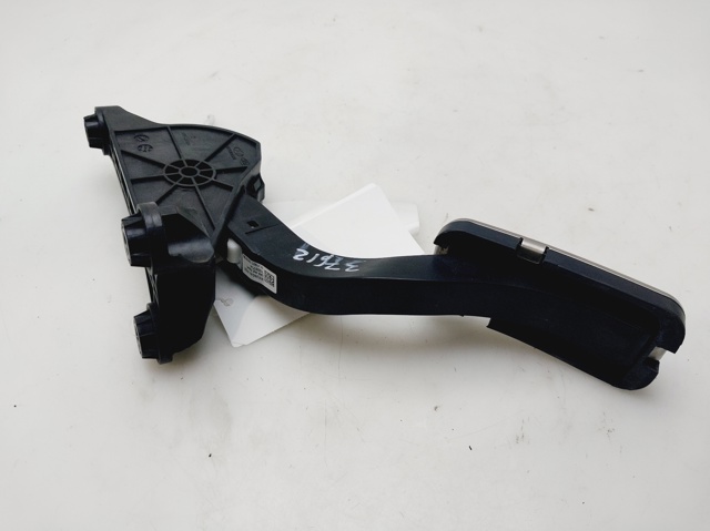 32700G4210 Pedal del acelerador comprar Almería