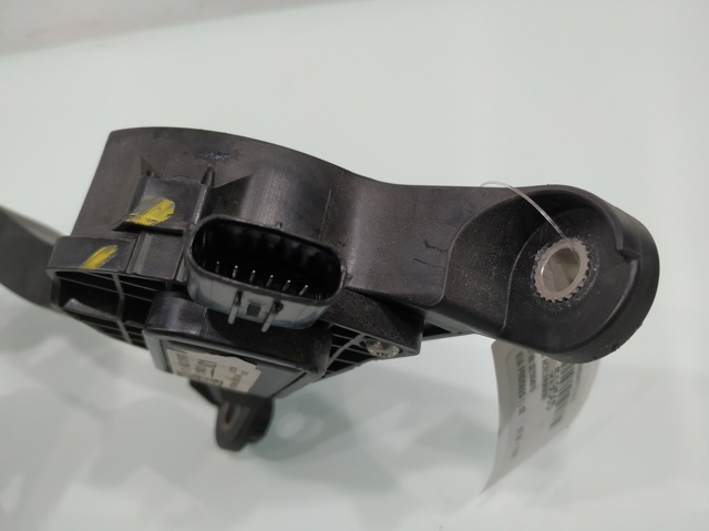 32700G4210 Pedal del acelerador  comprar en Pontevedra