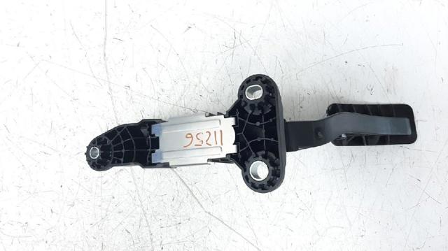 32700XXXXX HYUNDAI Pedal del acelerador  disponible Ourense