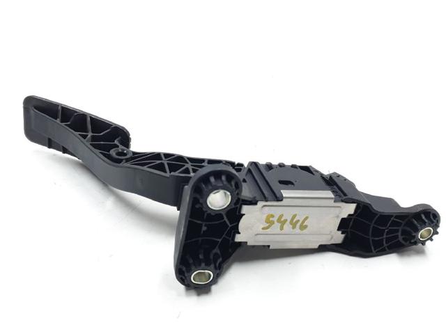 32700XXXXX HYUNDAI Pedal del acelerador  en stock Gandía