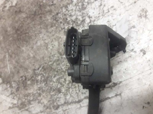 HYUNDAI 32700XXXXX Pedal del acelerador  comprar en Albacete