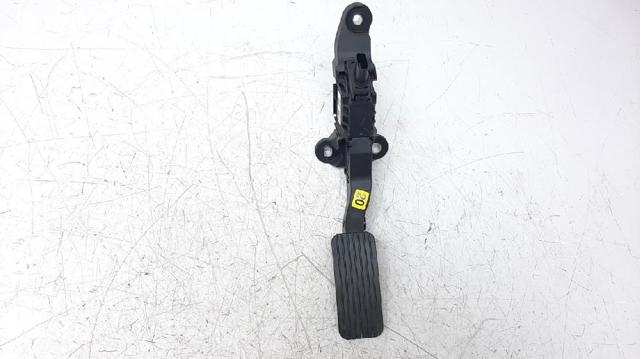 HYUNDAI 32700XXXXX Pedal del acelerador  en stock Salamanca