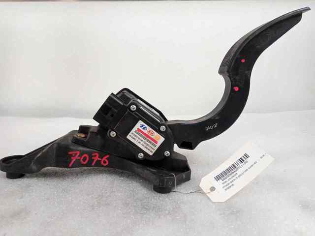 327262B100 Hyundai/Kia