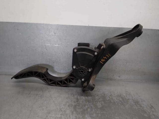 327262B100 Hyundai/Kia