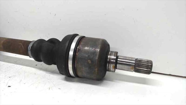 3272FP Semieje delantero izquierdo  en stock Granada