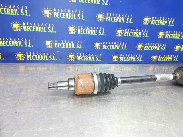 PEUGEOT 3272PZ Semieje delantero izquierdo  en stock Terrassa