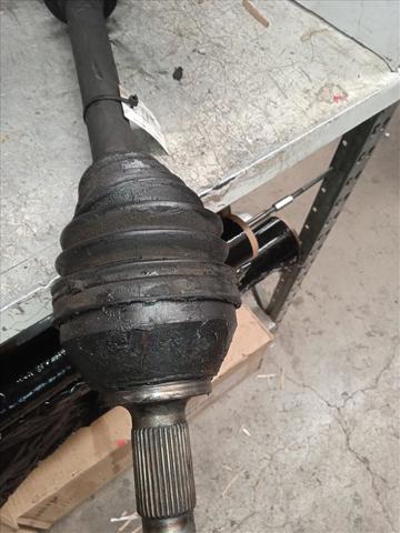 3273CK PEUGEOT Semieje delantero derecho  en stock Huelva