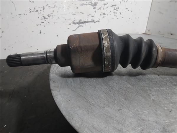 PEUGEOT 3273KJ Semieje delantero derecho  en stock Salamanca