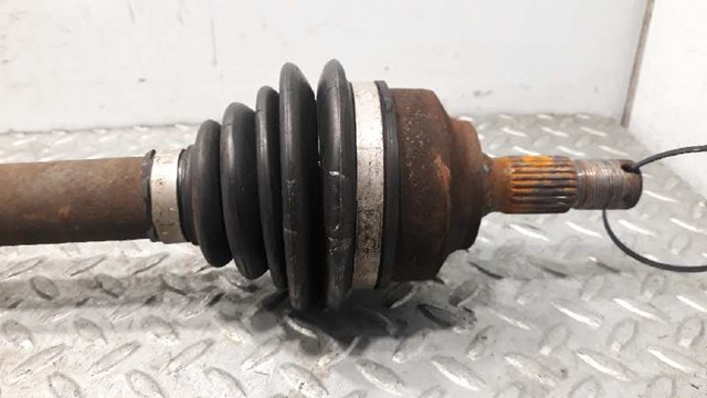 PEUGEOT 3273QH Semieje delantero derecho  en stock Terrassa