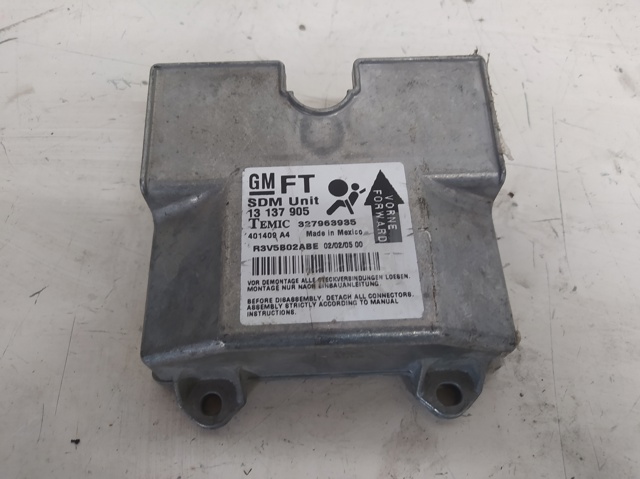 327963935 Opel