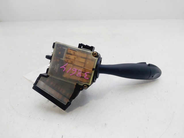 HYUNDAI 32932A Interruptor de luces en el tablero  disponible Lugo