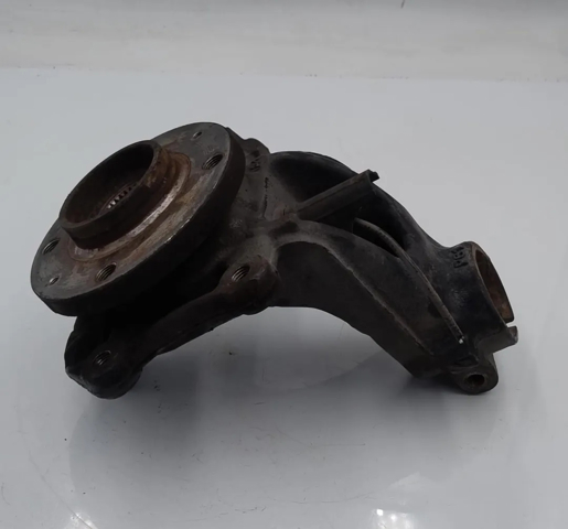 330776 PEUGEOT Cubo de rueda delantero  disponible Ourense