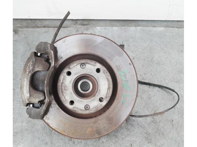 330785 Cubo de rueda delantero  disponible Málaga