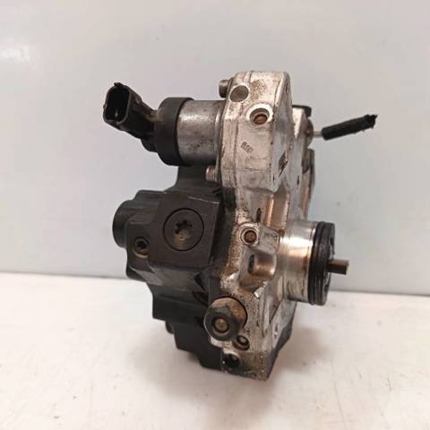 3310027400 Bomba inyectora comprar Girona