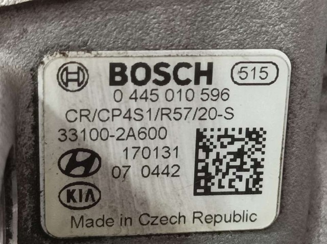 331002A600 HYUNDAI Bomba de alta presión de combustible  disponible Ourense