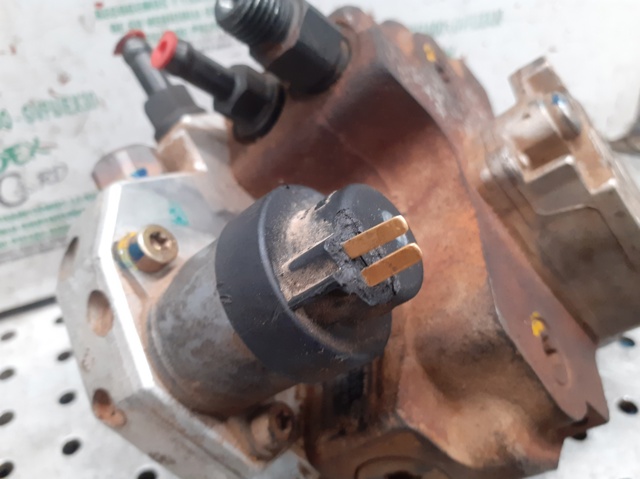 Bomba de inyección 331004A000 HYUNDAI