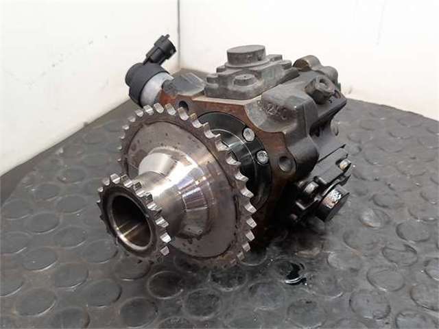 HYUNDAI 331004A410 Bomba inyectora  en stock Valencia