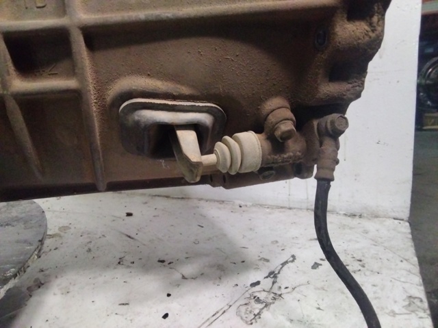 Caja de cambios manual para Nissan Terrano II (R20)