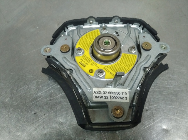 3310927623 BMW