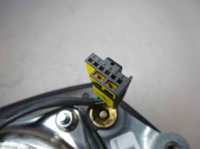 3310957675 BMW