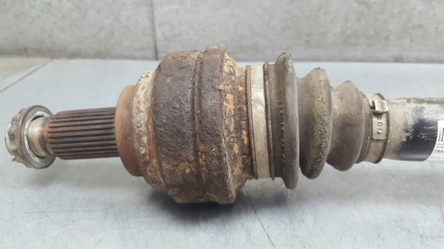 33207572430 BMW Semieje  en stock Huelva