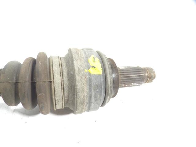 33207605486 BMW Semieje trasero derecho  en stock Huelva