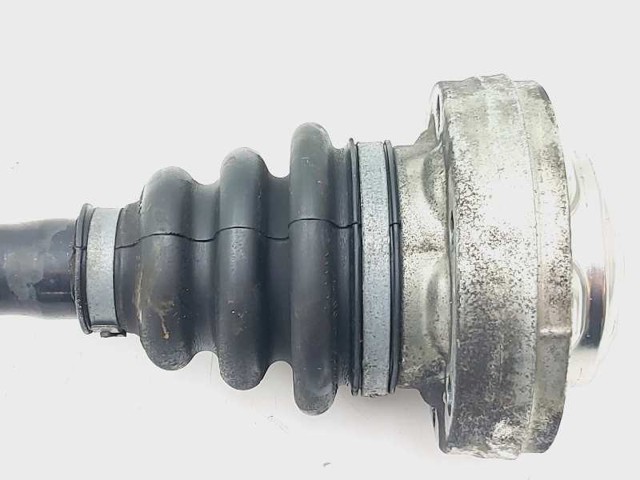 33217533446 BMW Semieje trasero derecho  disponible Vigo