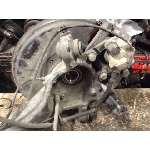 33303420502 Brazo de suspensión, trasera derecha  en stock Sabadell