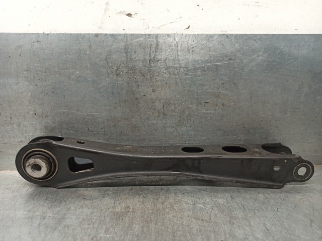Brazo longitudinal inferior trasero izquierdo/derecho 33306786978 BMW