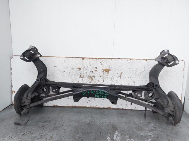 BMW 33306851560 Subchasis trasero soporte motor  disponible Lugo