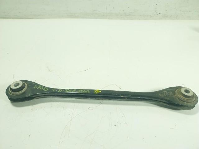 Brazo transversal derecho de suspensión trasera 33306871016 BMW