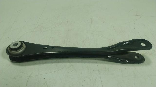 33306893528 Brazo inferior trasero izquierdo/derecho  en stock Sabadell