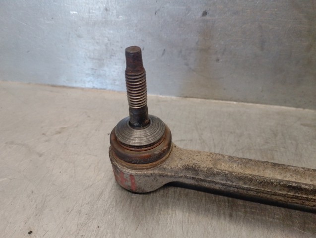 33322348886 Brazo superior de suspensión trasera izquierdo/derecho  disponible Málaga