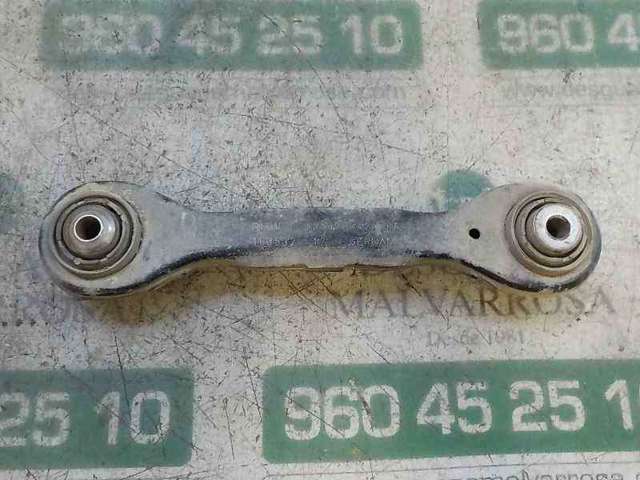 33322406288 Brazo superior de suspensión trasera izquierdo/derecho  en stock Granada