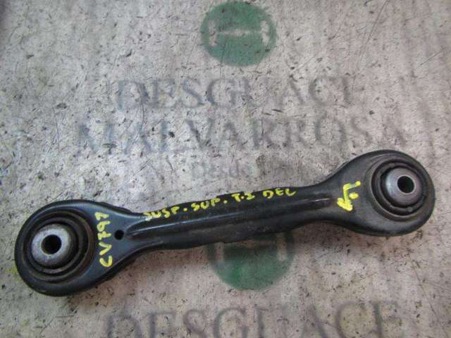 33322406289 Brazo superior de suspensión trasera izquierdo/derecho  en stock Granada