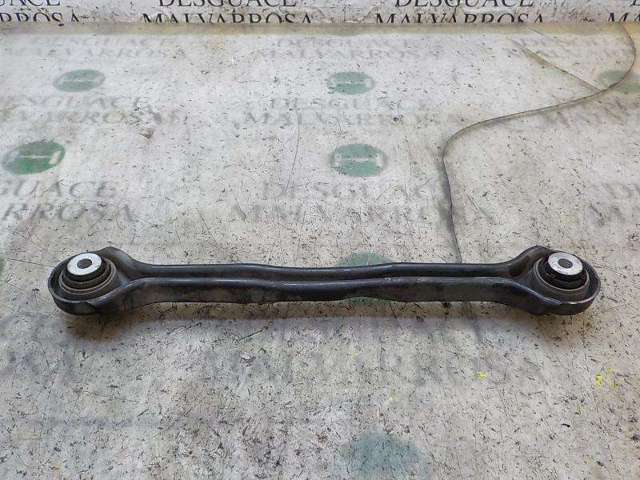 33322406290 Brazo superior de suspensión trasera izquierdo/derecho  en stock Granada