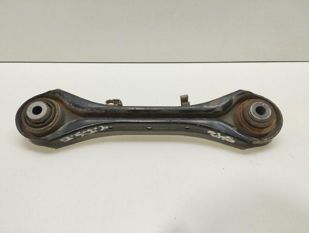 33322406292 Brazo superior de suspensión trasera izquierdo/derecho  disponible Utrera