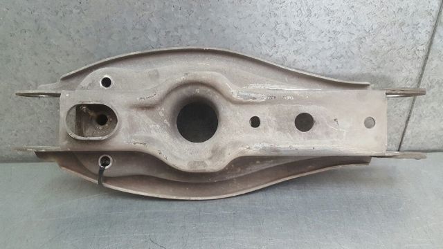 33322406292 BMW Brazo superior de suspensión trasera izquierdo/derecho  en stock Huelva