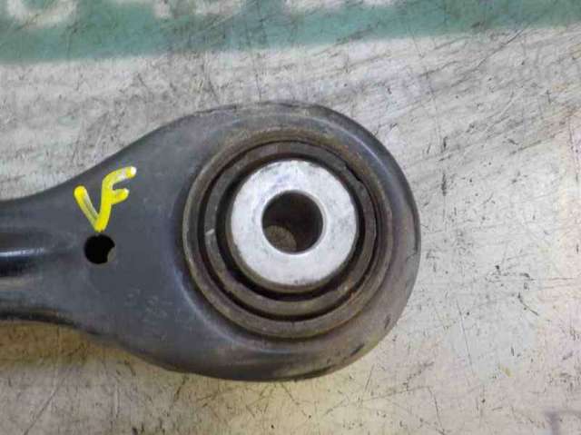 33322409890 BMW Brazo superior de suspensión trasera izquierdo/derecho  en stock Huelva